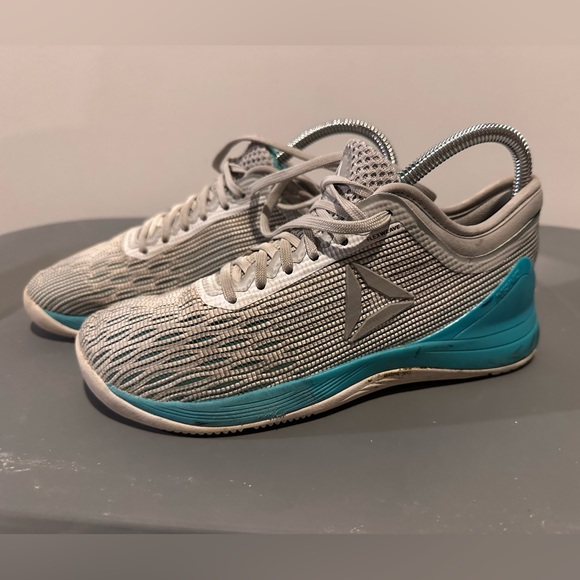 Reebok CN1042 Womens Crossfit Nano 8.0 Training Athletic Shoes Gray Blue Sz 6 - Picture 1 of 7